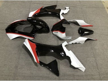 Gloss Red Black and White 2015-2019 R1 Motorcycle Fairing