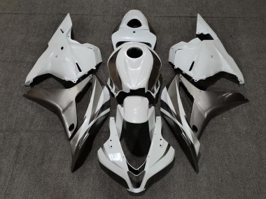 Gloss White and Silver 2009-2012 CBR600RR Motorcycle Fairing