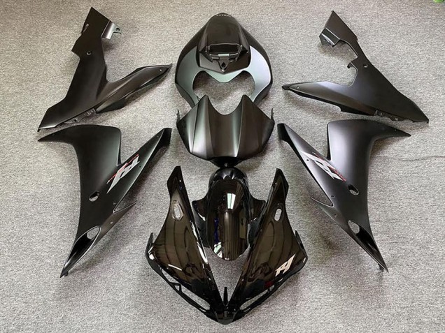 Matte Black Style 2004-2006 R1 Motorcycle Fairing